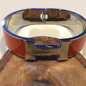 In trend orange bracelet